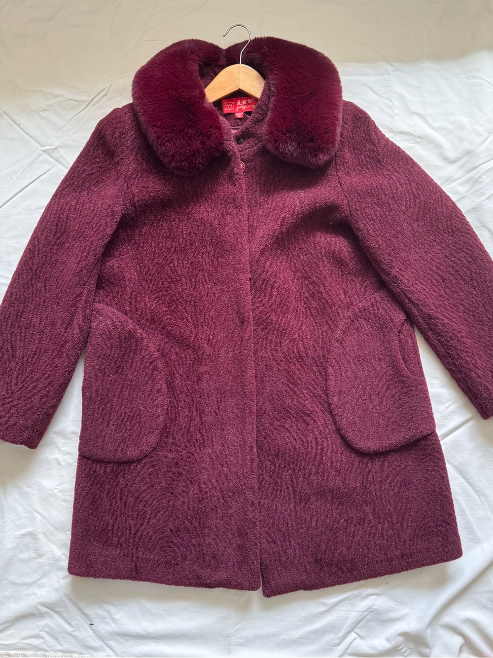 Women’s Plush-Collar Pea Coat in Burgundy